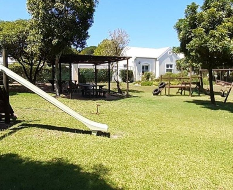  Bedroom Property for Sale in Zevenzicht Western Cape
